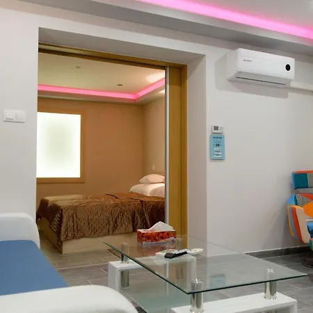 Gogolapartman Tisza Apartment